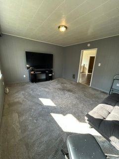 499 Fargo Ave - Photo 3 of 8