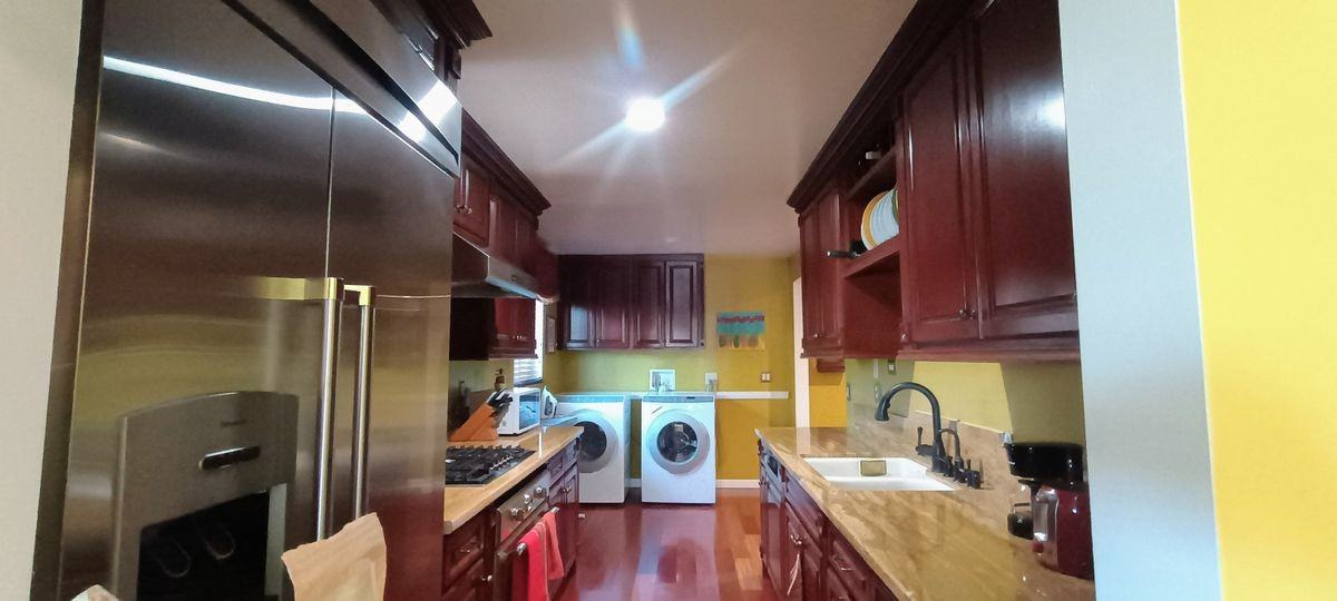 21323 Conradi Ave - Photo 2 of 14