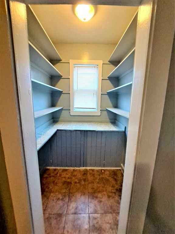 263 Talbot Ave - Photo 5 of 16