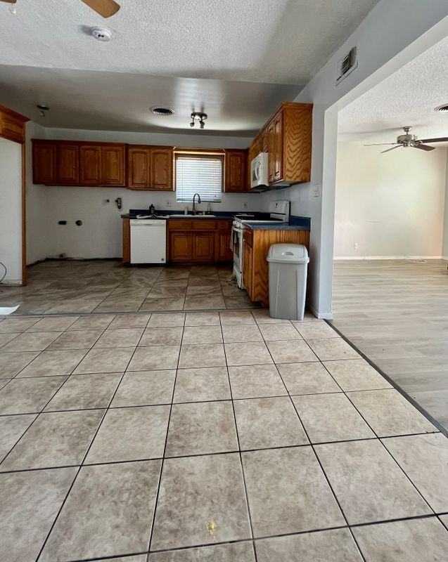 7142 Church Ave - Photo 3 of 14