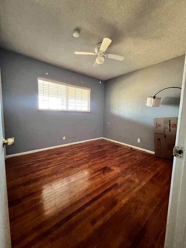 7142 Church Ave - Photo 7 of 14