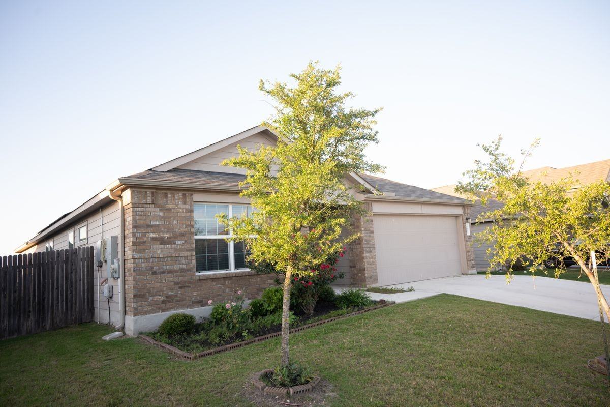 423 Bluejack Way - Photo 4 of 26
