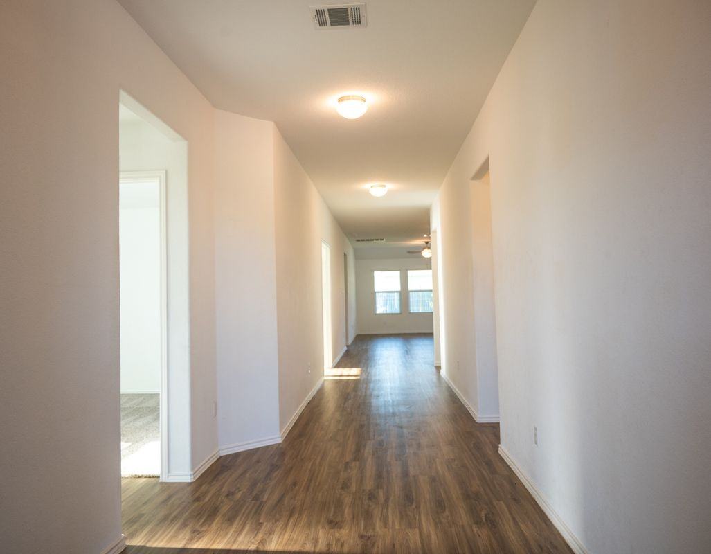 423 Bluejack Way - Photo 5 of 26