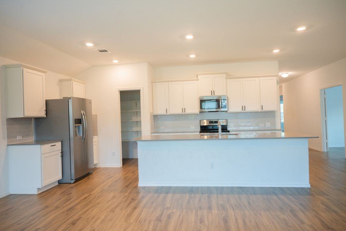 423 Bluejack Way - Photo 7 of 26