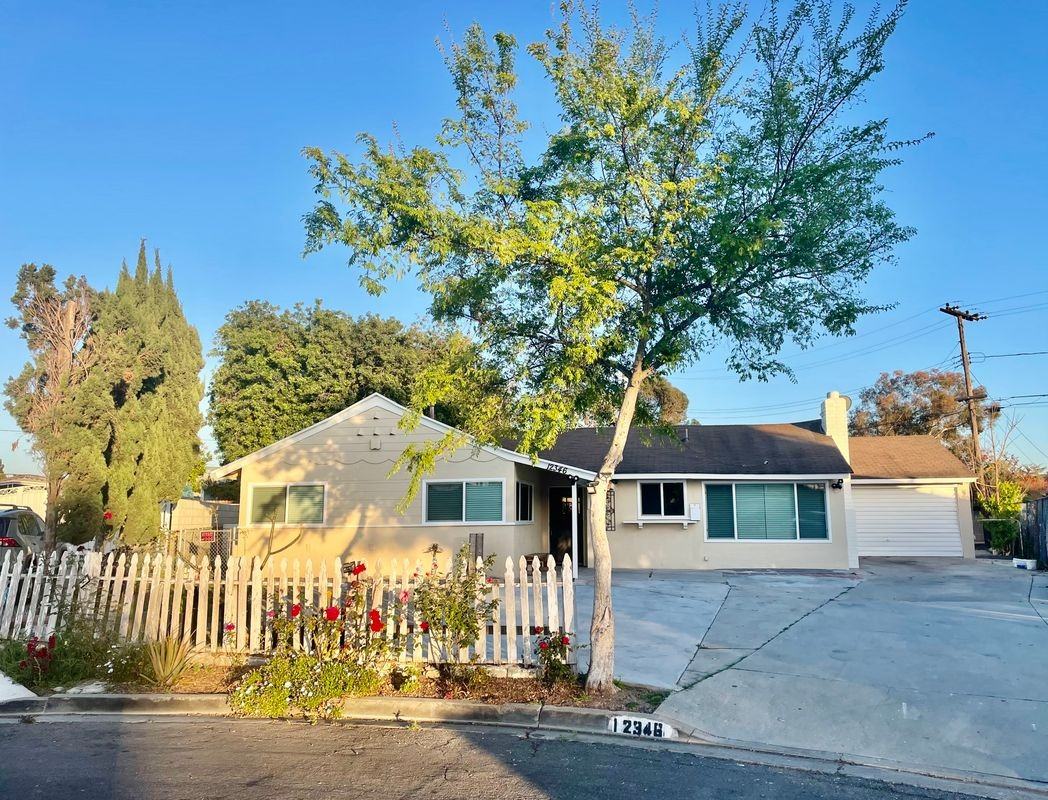 12346 Flint Pl - Photo 2 of 3