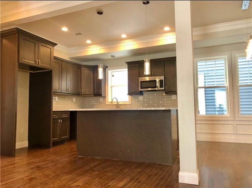 38 Maple St ##1 - Photo 4 of 14