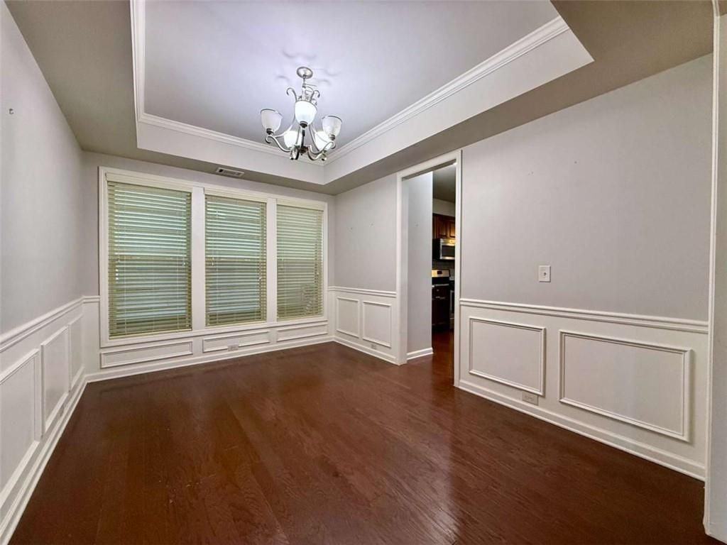 5115 Breezewood Cir - Photo 2 of 40