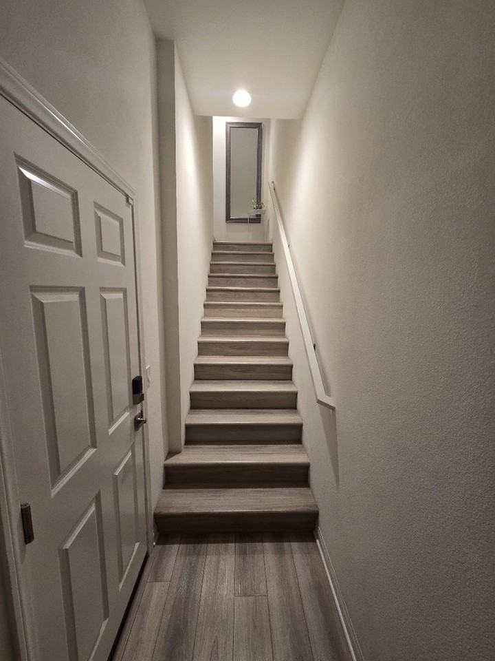 8386 Yosemite St - Photo 3 of 24