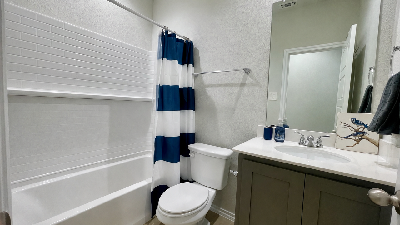1652 Edgeway Drive - Photo 7 of 11