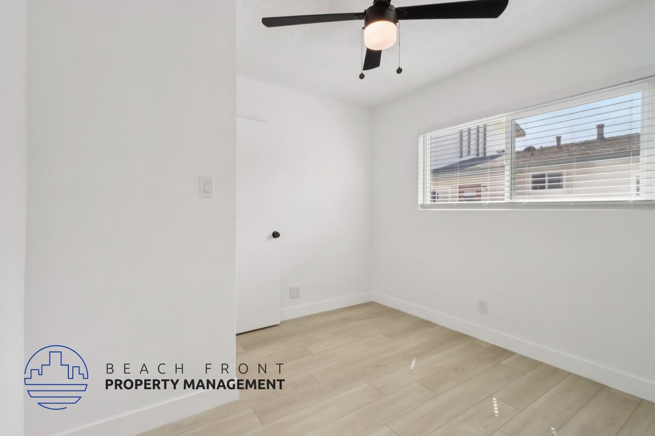 5776 Rostrata Avenue - Photo 3 of 26