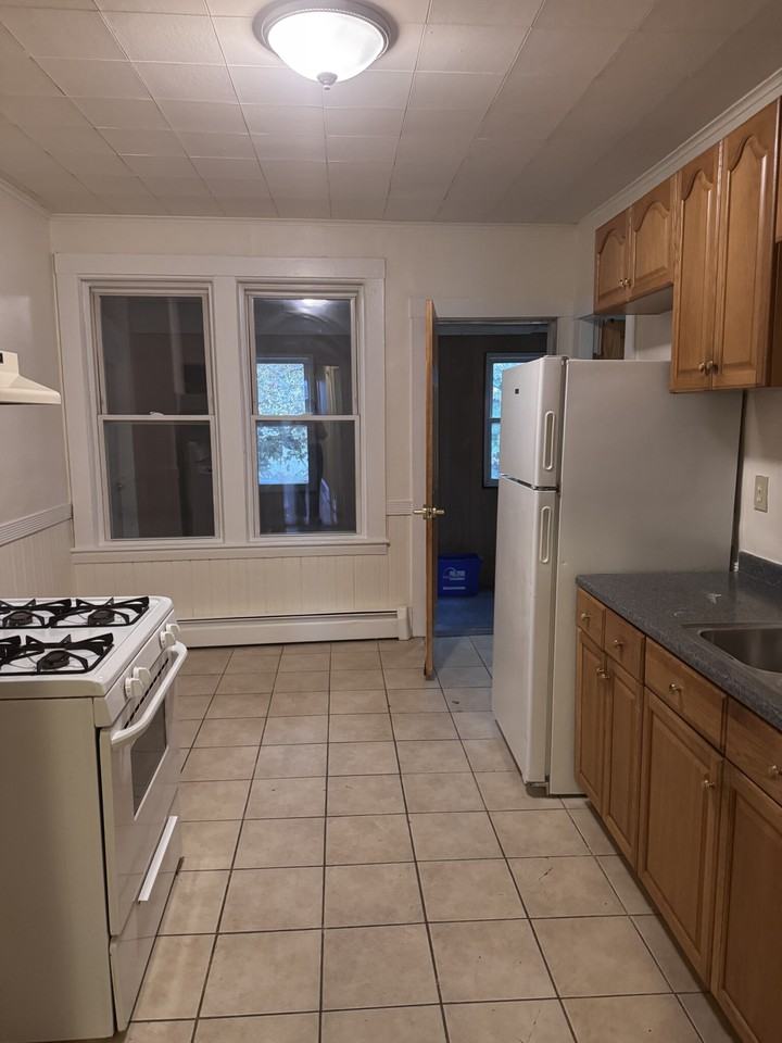 86 Prentiss St. - Photo 2 of 22