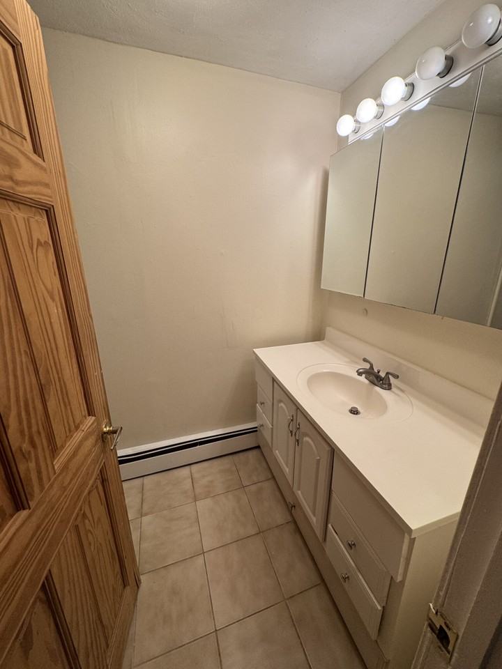 86 Prentiss St. - Photo 7 of 22