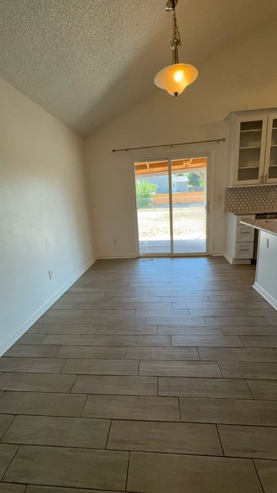 4405 Allison Dr - Photo 5 of 16
