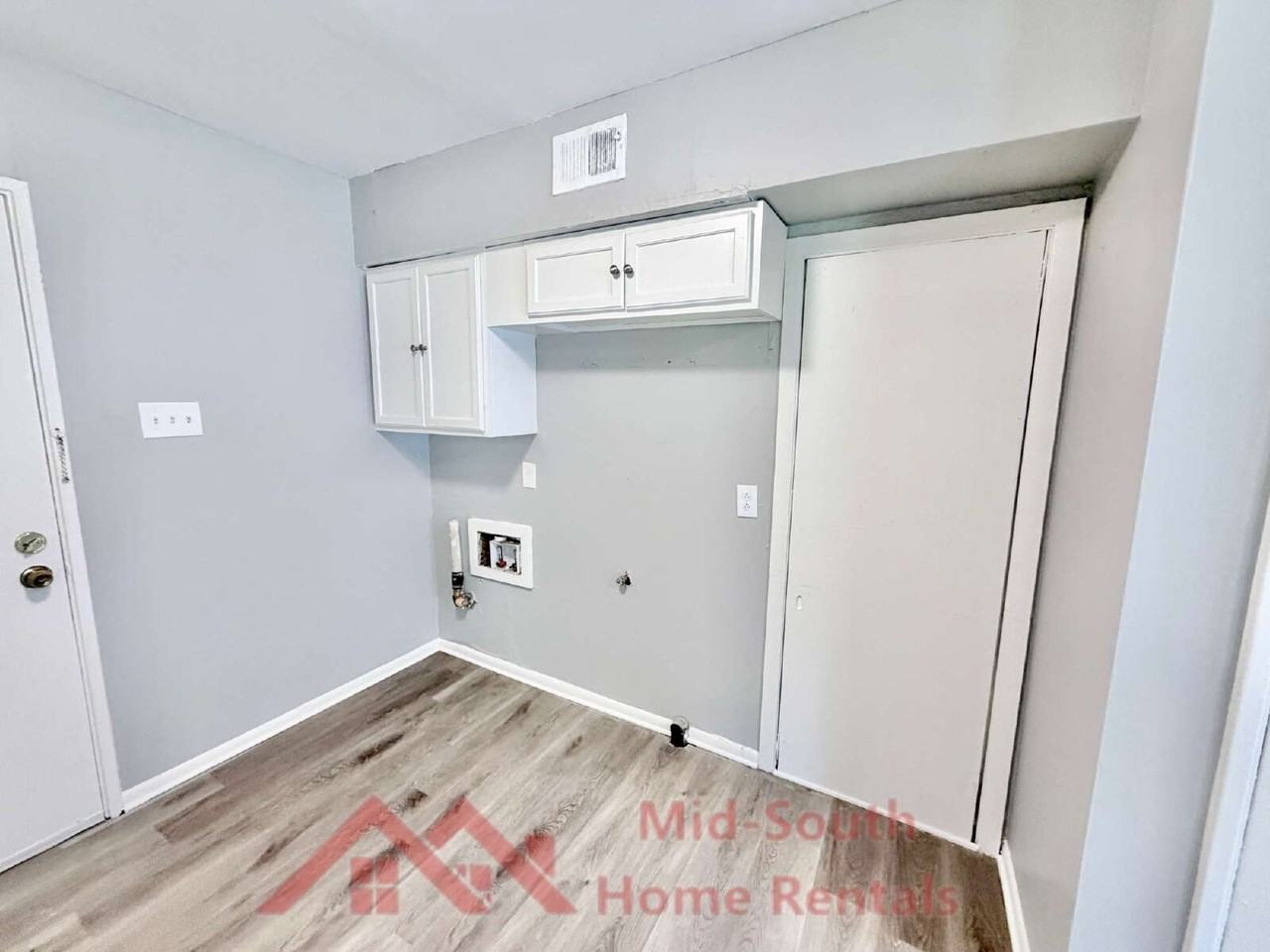 1730 Tahiti Ln - Photo 7 of 19