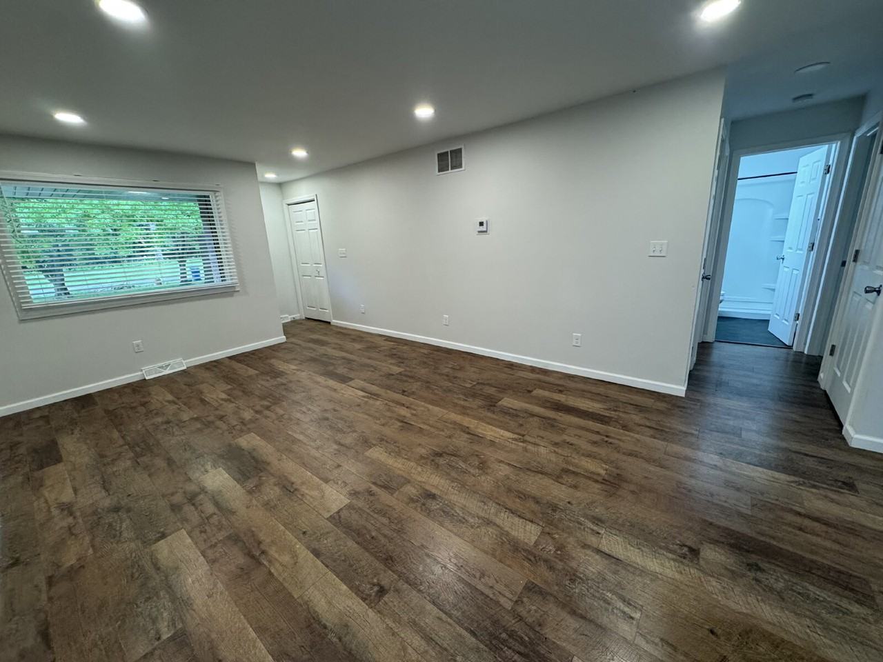 1906 E Hazel Dell Rd - Photo 4 of 15