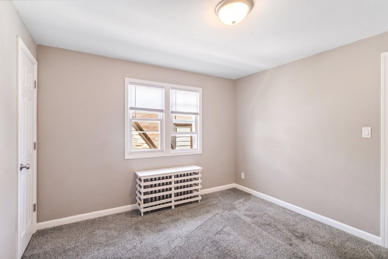 5056 N 25th St - Photo 7 of 15