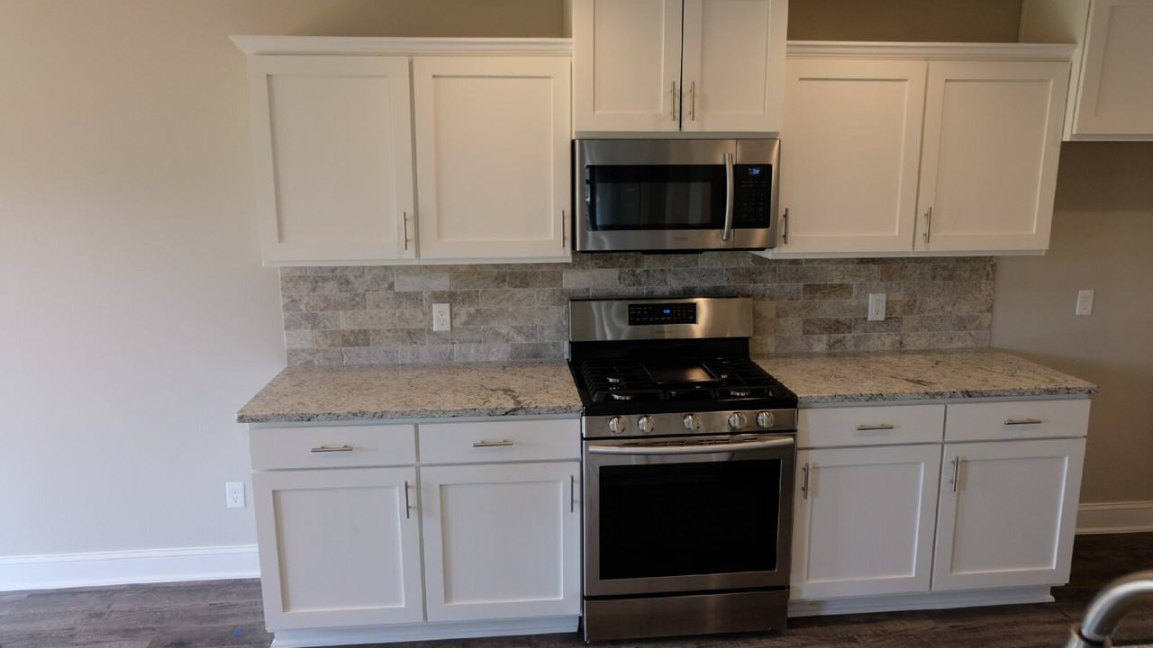 474 N Yona Ln - Photo 6 of 20