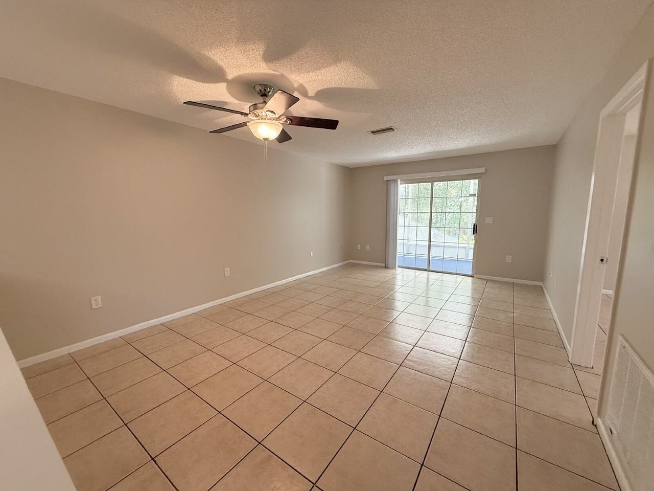 1316 London Ave - Photo 7 of 16