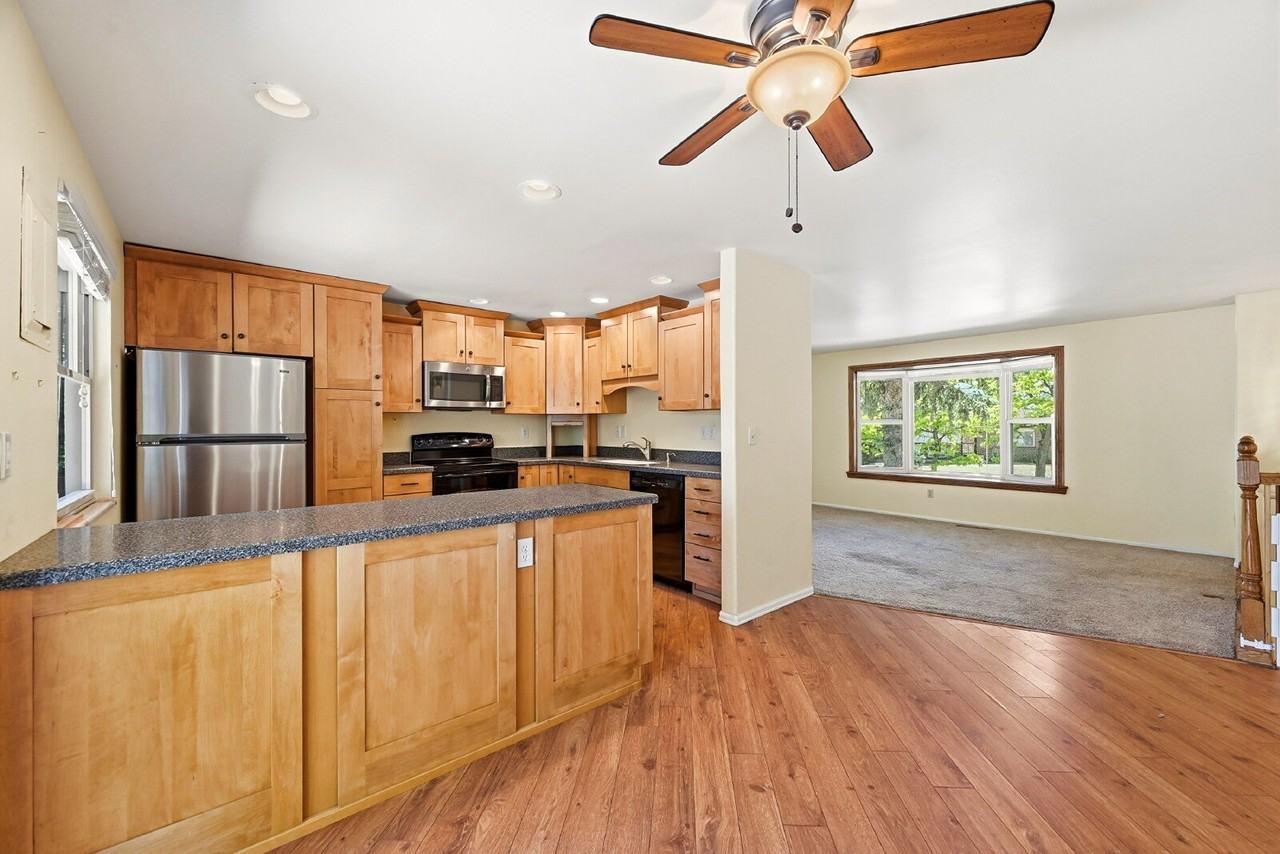 4644 Ridgeglen Rd - Photo 6 of 39