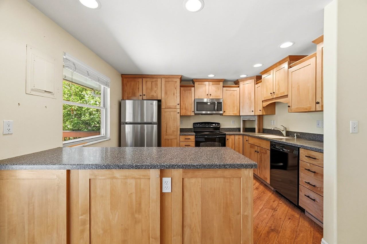 4644 Ridgeglen Rd - Photo 7 of 39