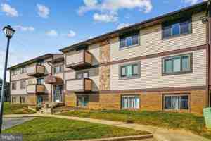 featured image of 701 Heather Ridge Dr #G