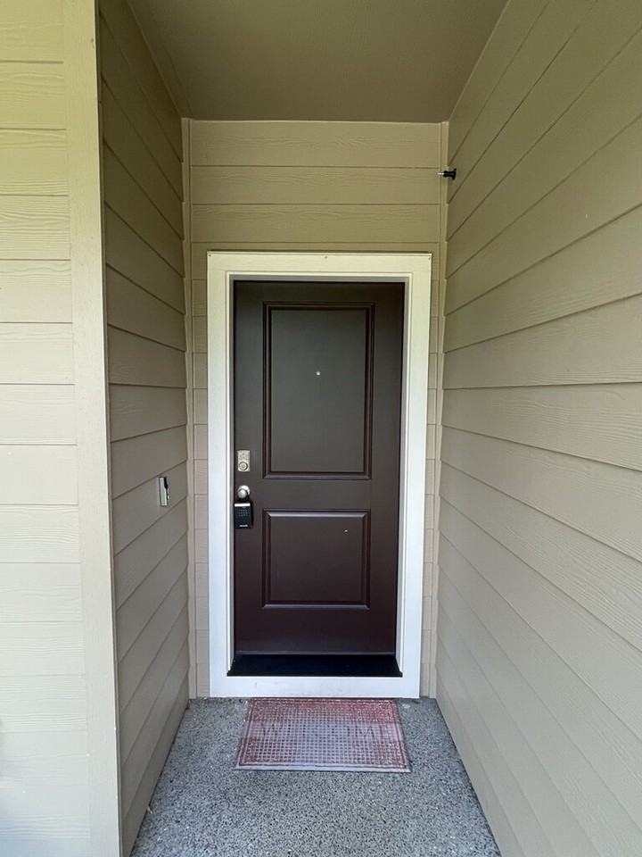 16173 Nw Reliance Ln - Photo 2 of 23
