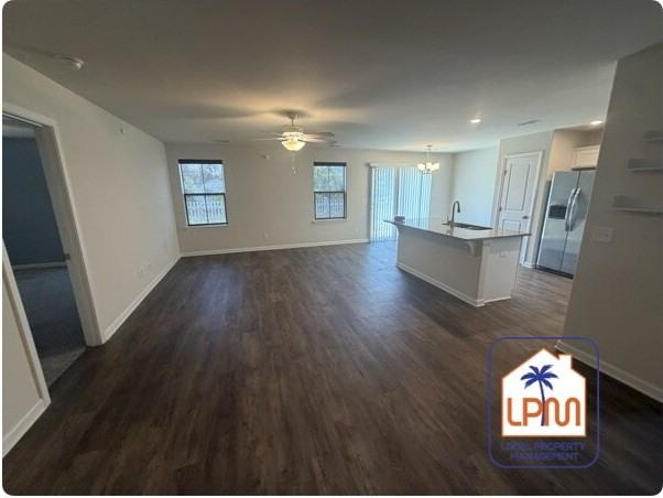 524 Ridgeland Lakes Dr - Photo 2 of 21
