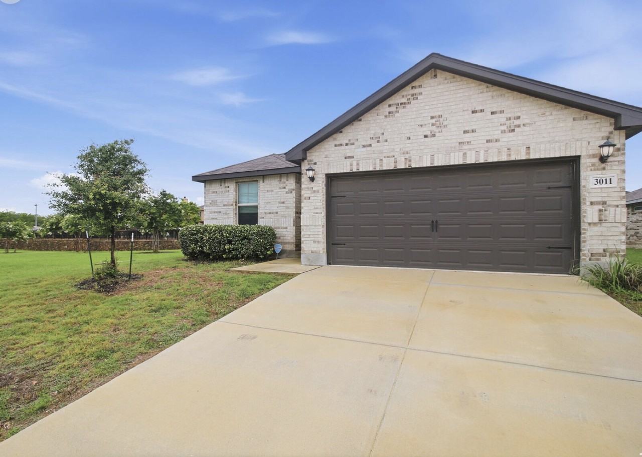 3011 Mondavi Crst - Photo 2 of 17