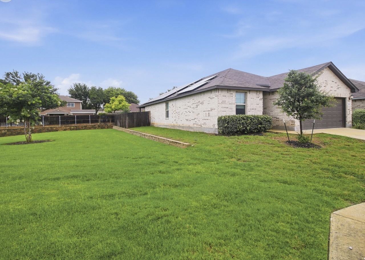3011 Mondavi Crst - Photo 3 of 17