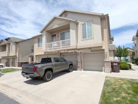 942 Chelsea Ln - Photo 1 of 1