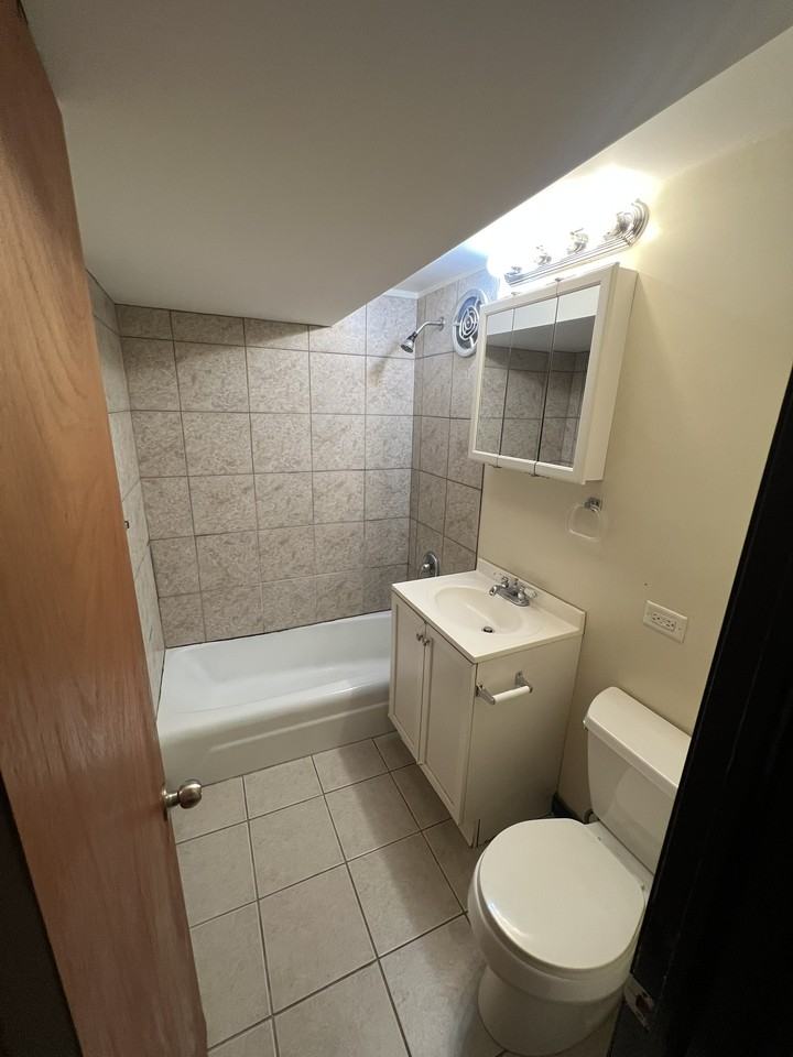 6408 S Harvard Ave #BF - Photo 6 of 7