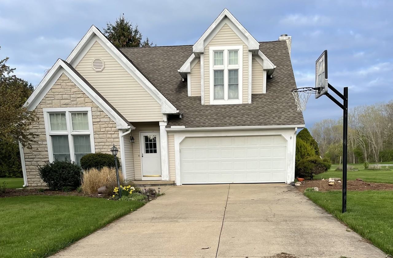 3625 N Roger Dr #NA - Photo 3 of 12