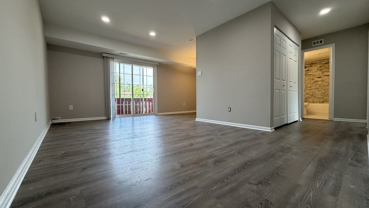 4548 Rosemarie Dr #NA - Photo 2 of 27