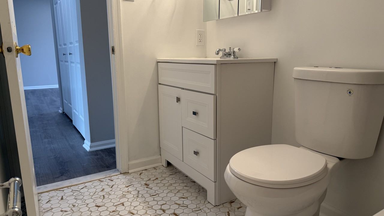 4548 Rosemarie Dr #NA - Photo 7 of 27