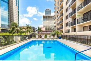 featured image of 2140 Kuhio Ave #2006