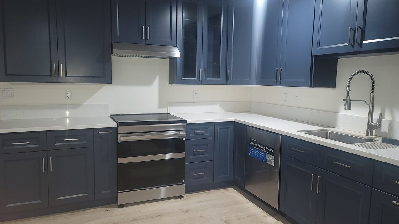 629 Sunset Dr #NA - Photo 2 of 28