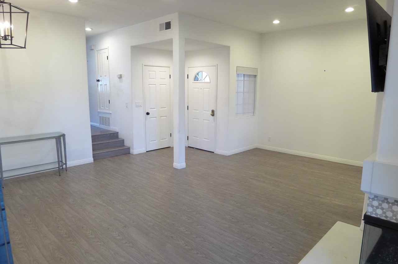 20321 Tidepool Cir #105 - Photo 6 of 22
