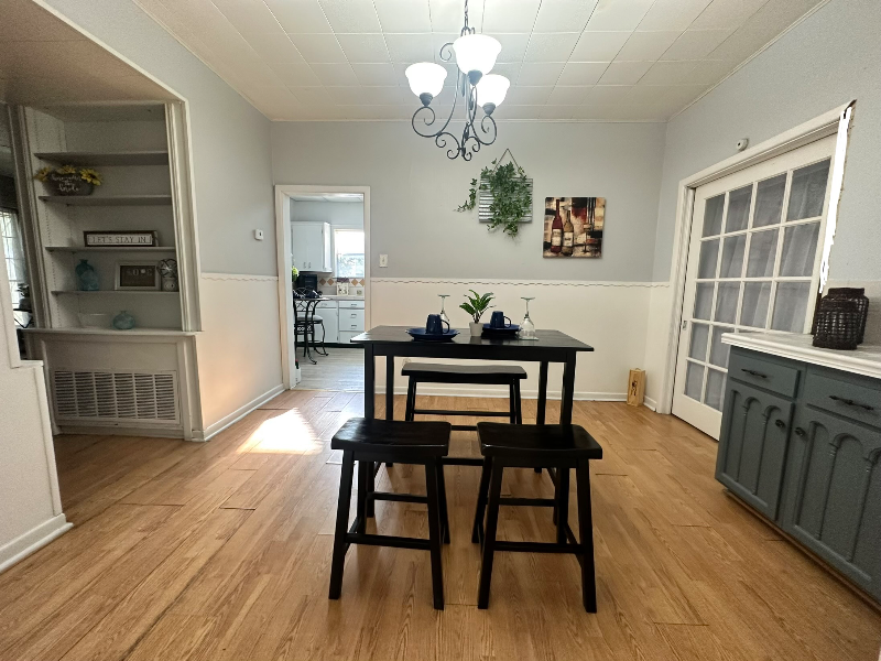 1603 W Rosewood Ave #A - Photo 4 of 16