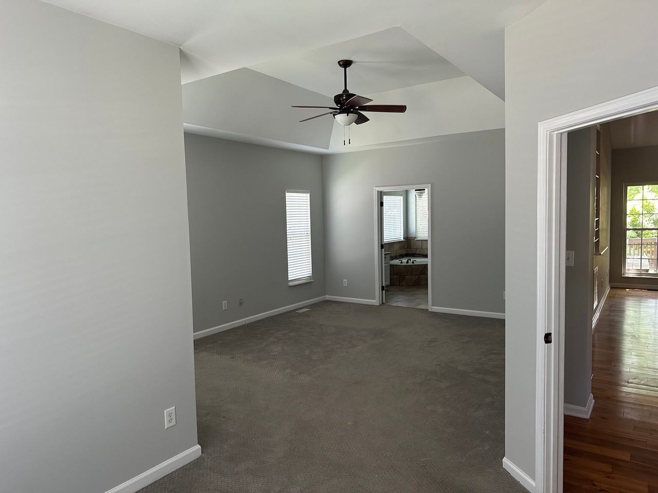 16104 Epiphany Ct - Photo 2 of 12