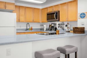 featured image of 2124 Awihi Pl #204