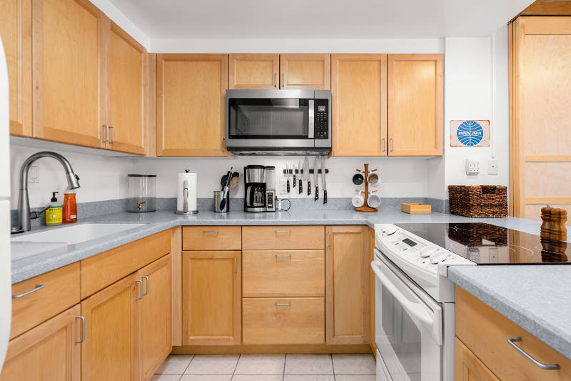 2124 Awihi Pl #204 - Photo 4 of 32