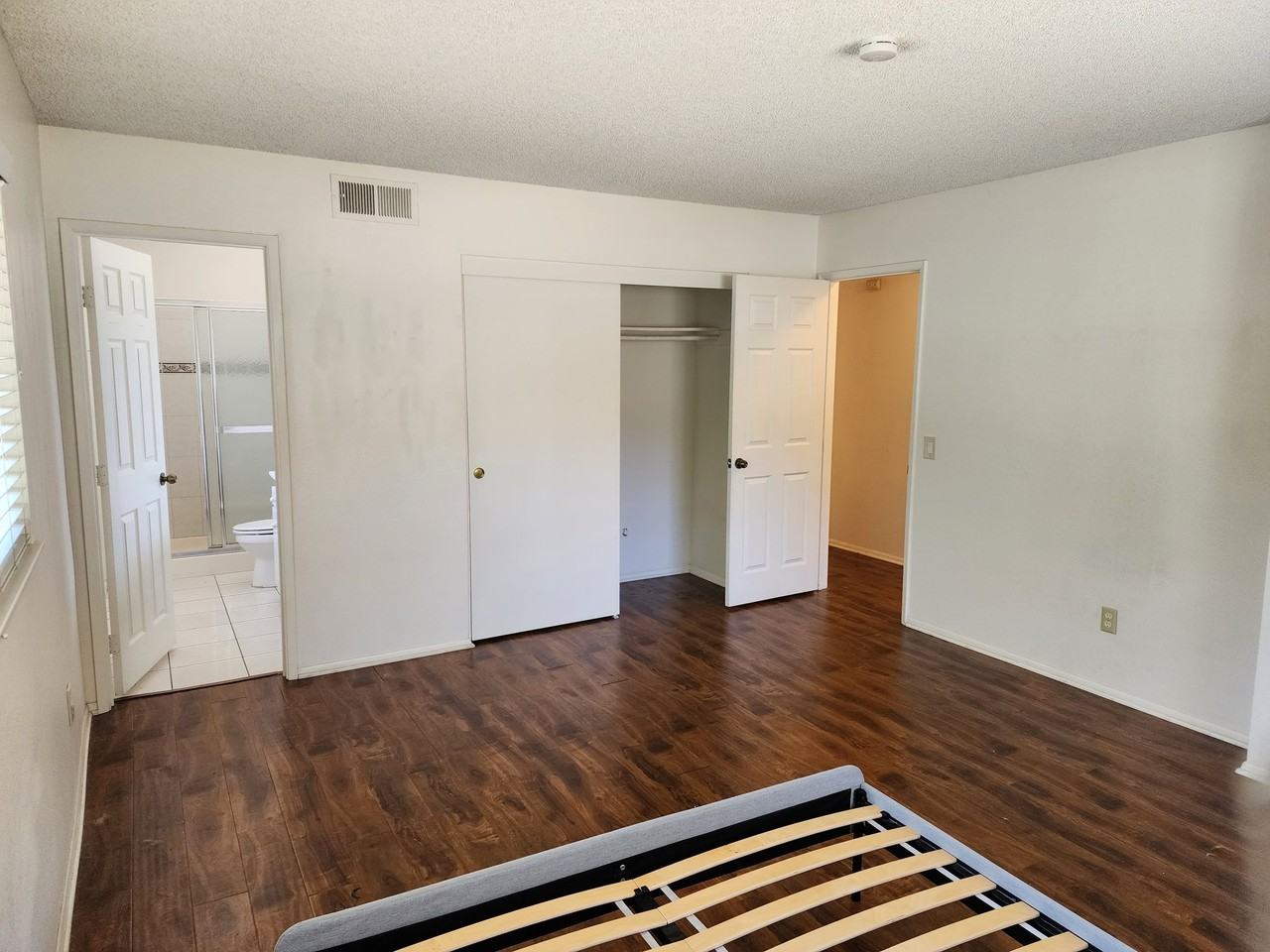 2547 Rambling Ct - Photo 5 of 11