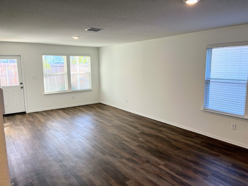 735 Bluegrass Pt - Photo 6 of 20