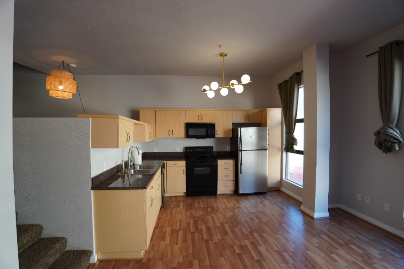 777 6th Ave #421 - Photo 4 of 23