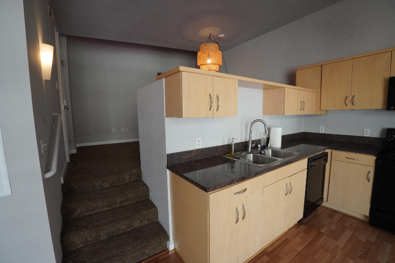 777 6th Ave #421 - Photo 5 of 23