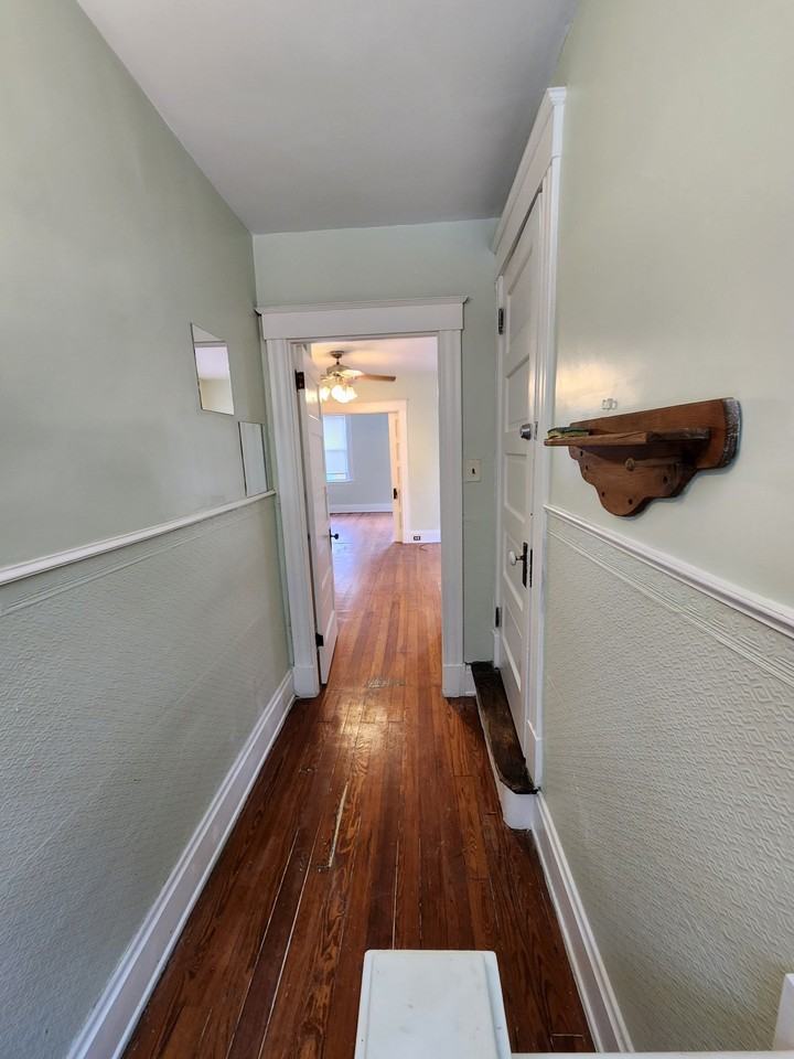 2217 Wheeler St #2 - Photo 6 of 13