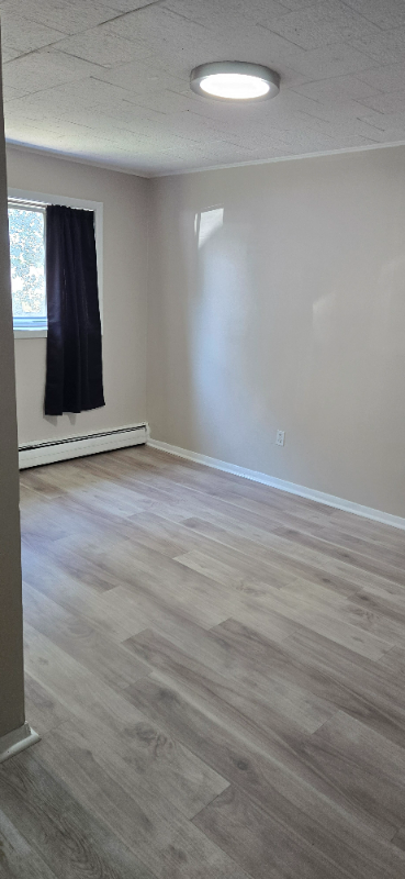 61 Vanderburgh Avenue #2 - Photo 6 of 8