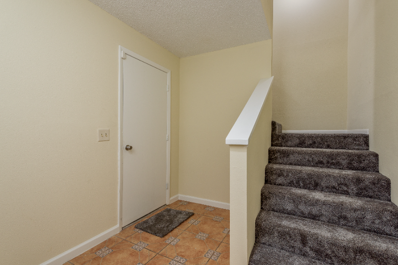 2011 Mcmullen Ave - Photo 5 of 25