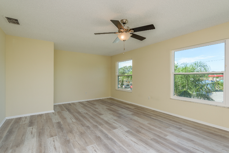 2011 Mcmullen Ave - Photo 7 of 25