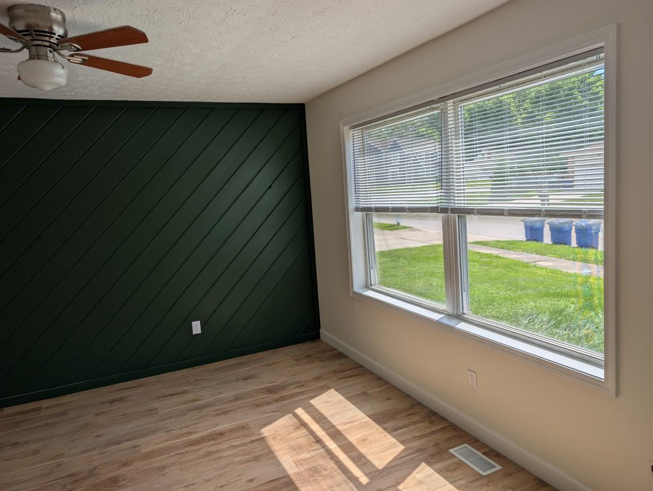 5770 Stormcroft Ave #5768 - Photo 3 of 12